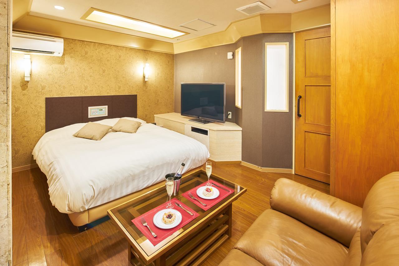 Hotel Aqua Blue Yokosuka (Adults Only) Extérieur photo