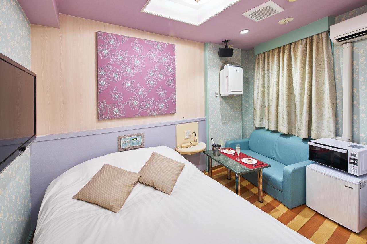 Hotel Aqua Blue Yokosuka (Adults Only) Extérieur photo